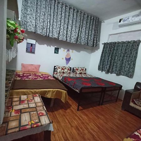 Holiday Home Stay Khajurāho Екстериор снимка