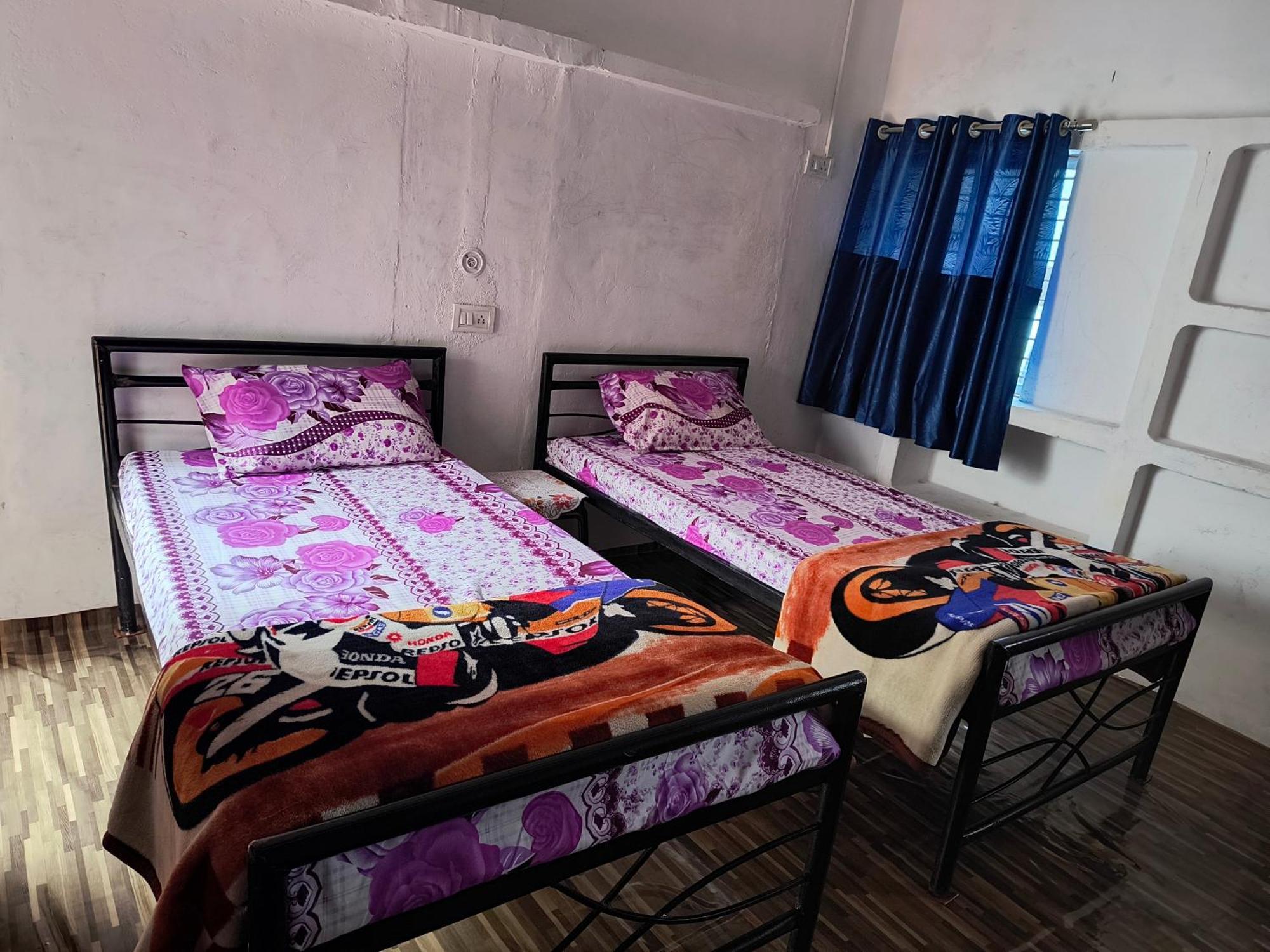 Holiday Home Stay Khajurāho Екстериор снимка